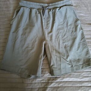 Vineyard Vines boys performance navy Shorts